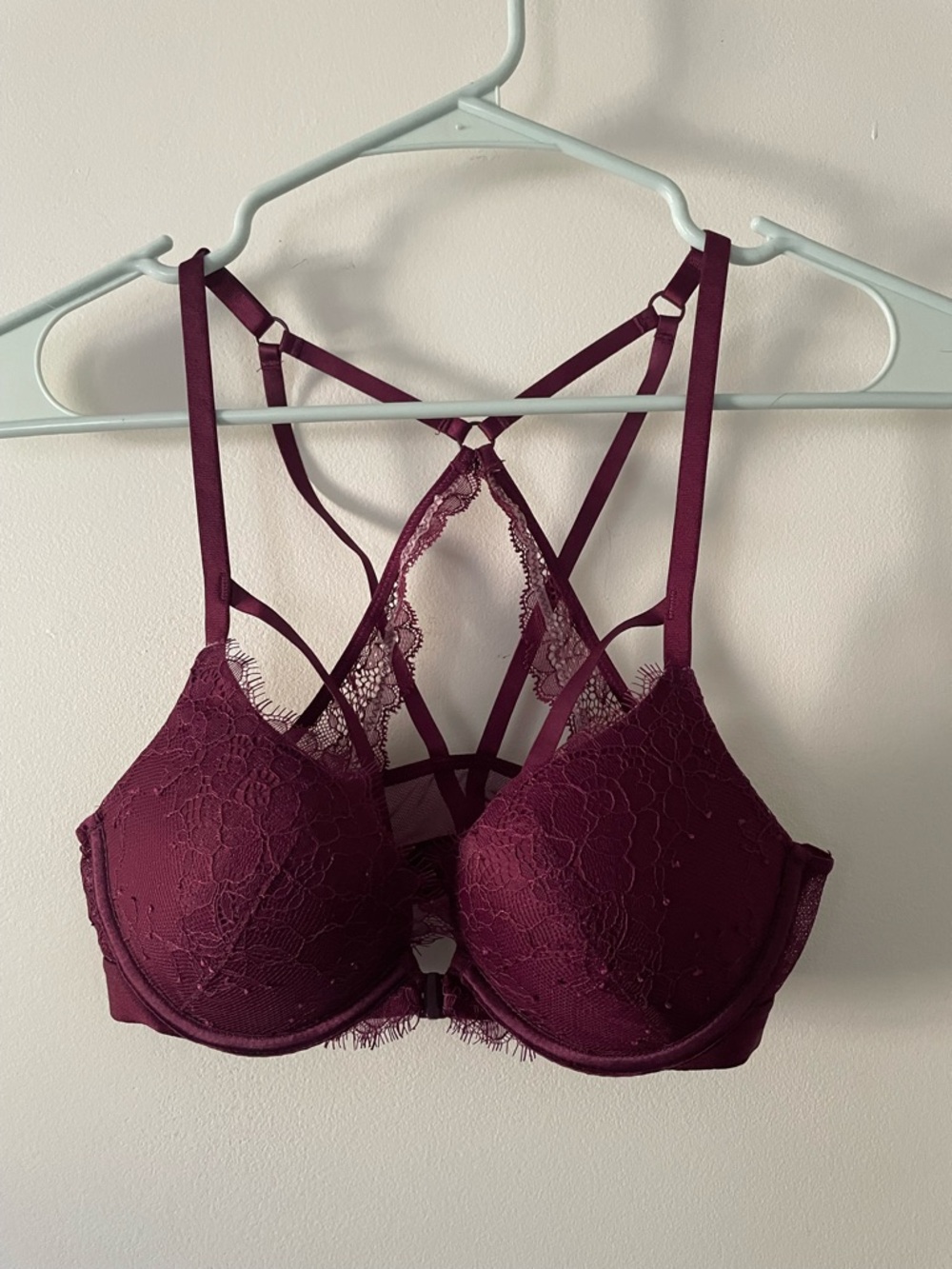 Victoria's Secret Lace Strappy Bra - Wine